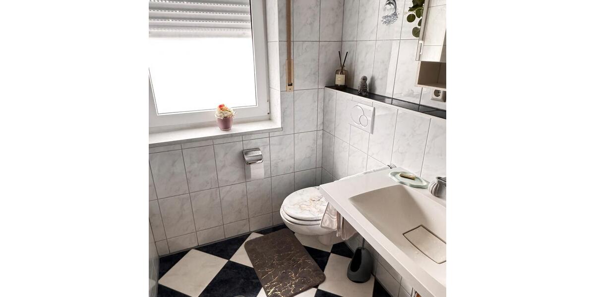 Etagenwohnung Georgsmarienhütte - 5 Zimmer, 100 m&sup2;, 530&euro; | Angebot:24558446