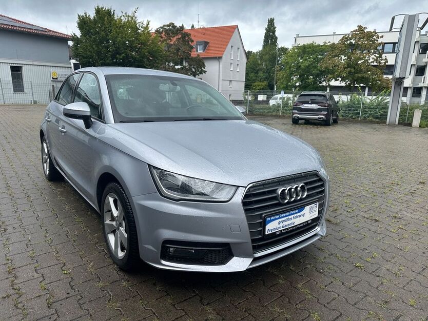 Audi A1 122.604 km 8.999 € Osnabrück 49090