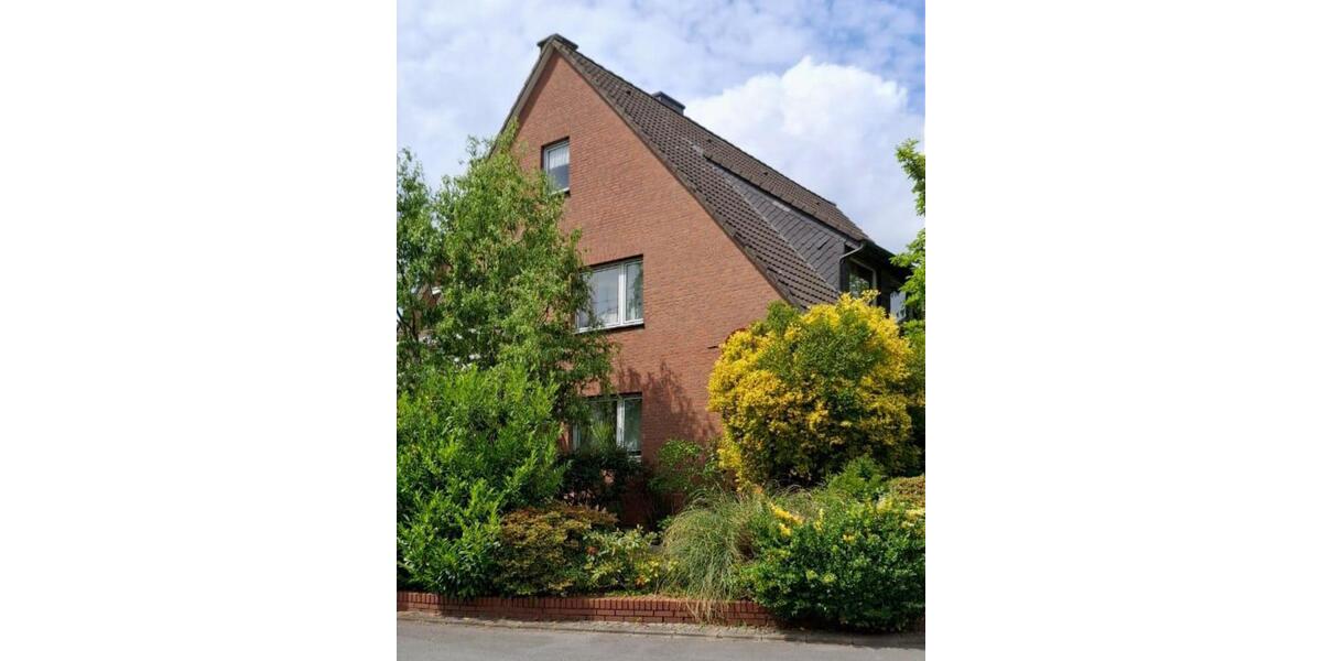 Großzügiges und vielseitig nutzbares Ein-Zweifamilienhaus 9 zimmer