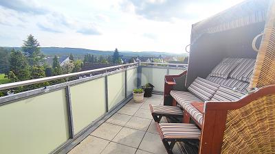 TRAUMHAFTER AUSBLICK - BARRIEREFREI - HOCHWERTIG - Dachgeschoßwohnung Osnabrück Gretesch | Angebot:25412648