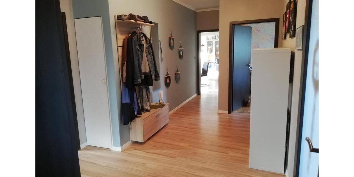 Etagenwohnung Dissen am Teutoburger Wald - 4 Zimmer, 128 m&sup2;, 1.500&euro; | Angebot:25232054