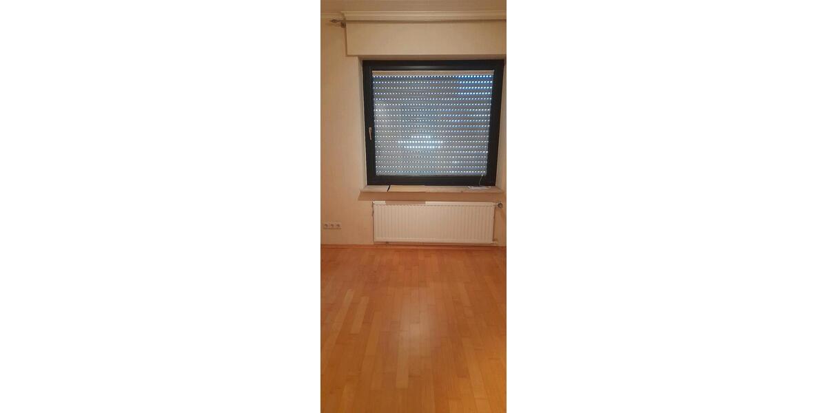 Erdgeschoßwohnung Ibbenbüren - 4 Zimmer, 96 m&sup2;, 960&euro; | Angebot:26405948