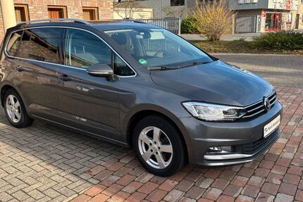 VW Touran 184.000 km 13.950 &euro; Versmold 33775