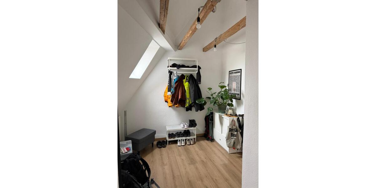 Dachgeschoßwohnung Osnabrück Nahne - 3 Zimmer, 90 m&sup2;, 900&euro; | Angebot:26623557