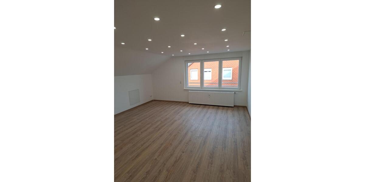 Dachgeschoßwohnung Hagen am Teutoburger Wald - 3.5 Zimmer, 100 m&sup2;, 995&euro; | Angebot:25332904