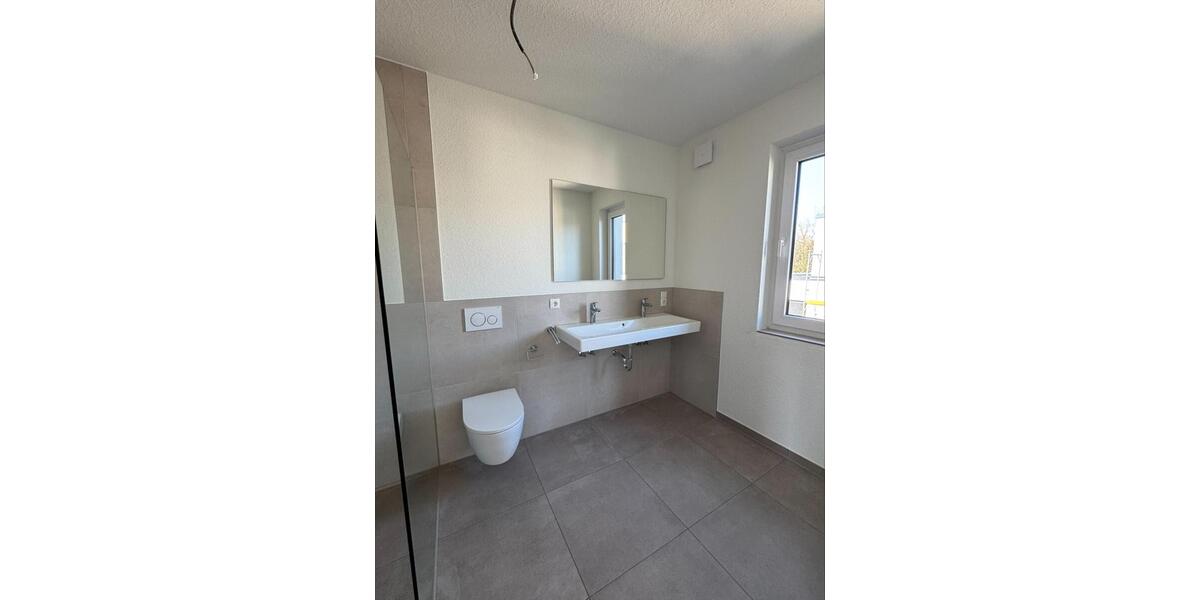 Etagenwohnung Osnabrück Eversburg - 4 Zimmer, 121 m&sup2;, 1.930&euro; | Angebot:25348886