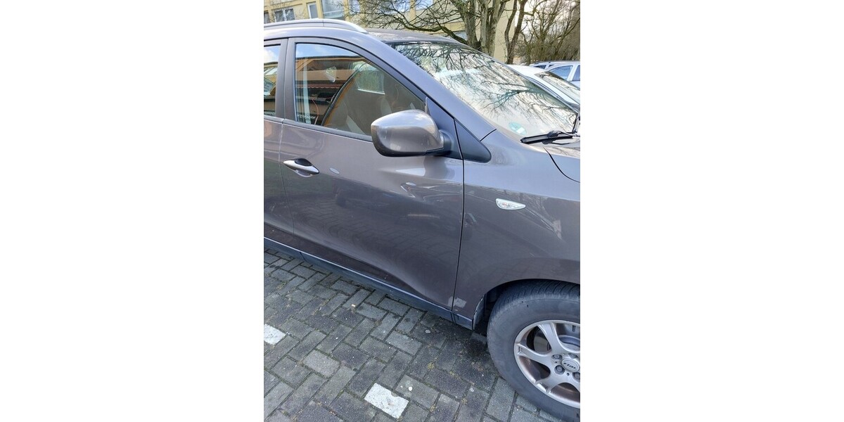 Hyundai IX35 144.000 km 7.500 &euro; Belm 49191