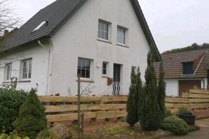 Zuhause zwischen Wald, Wiesen und Kanal