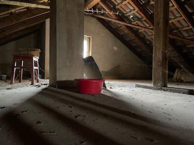 Mehrfamilienhaus, Wohnhaus Rödinghausen - 8 Zimmer, 160 m&sup2;, 220.000&euro; | Angebot:25744875