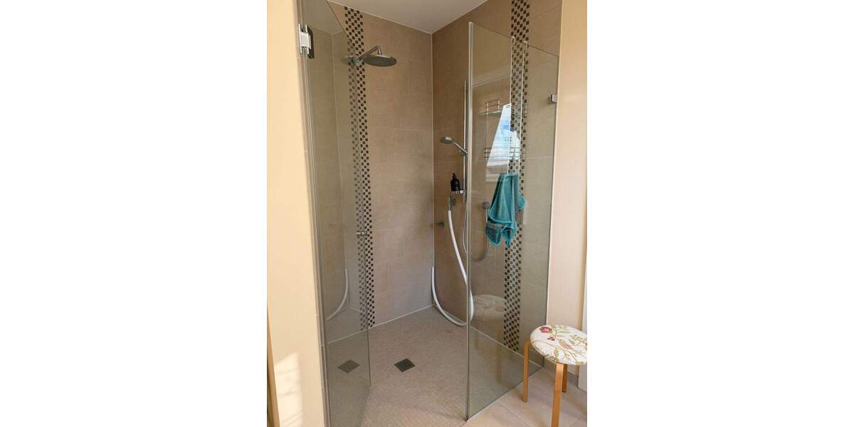 Etagenwohnung Osnabrück Westerberg - 4 Zimmer, 174 m&sup2;, 2.025&euro; | Angebot:25725815