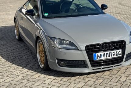 Audi TT 191.300 km 7.500 &euro; Osnabrück 49074