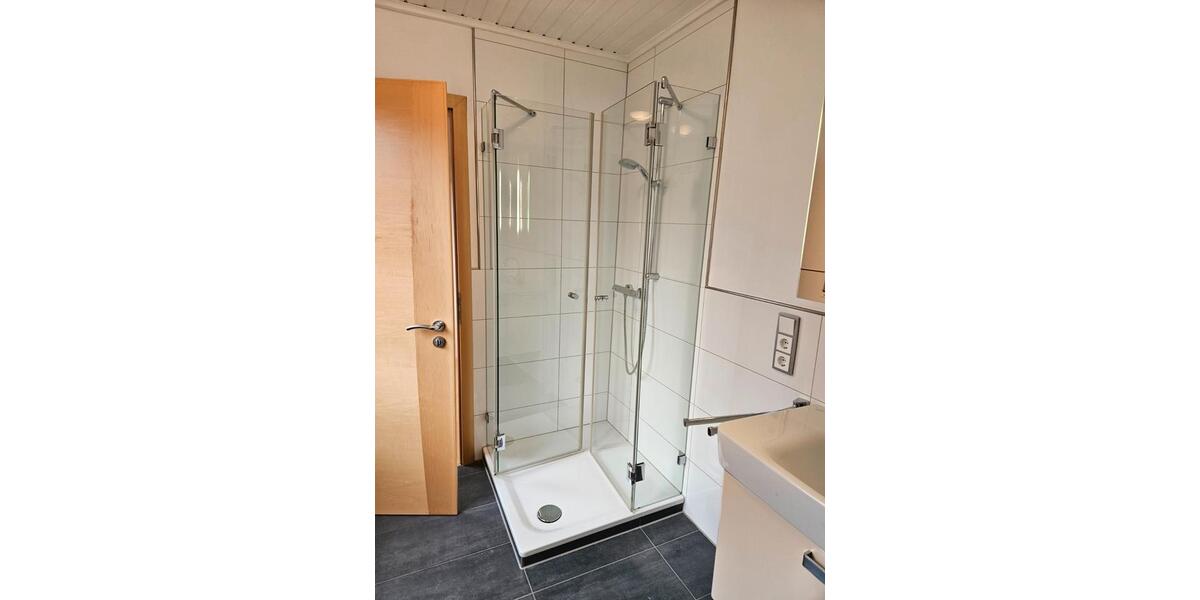 Dachgeschoßwohnung Georgsmarienhütte - 4 Zimmer, 108 m&sup2;, 1.075&euro; | Angebot:26648707
