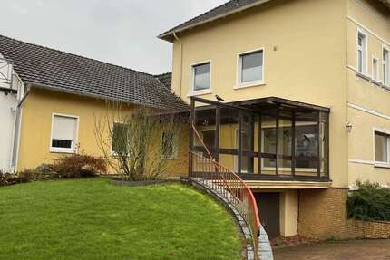 Haus Westerkappeln - 16 Zimmer, 259 m&sup2;, 3.216&euro; | Angebot:23869080