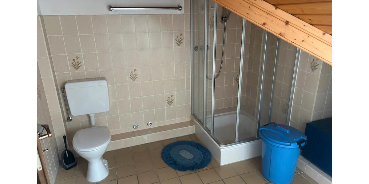 Dachgeschoßwohnung Osnabrück Hellern - 2 Zimmer, 70 m&sup2;, 620&euro; | Angebot:27553583