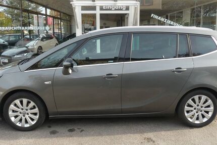Opel Zafira 102.560 km 12.990 € Osnabrück 49084