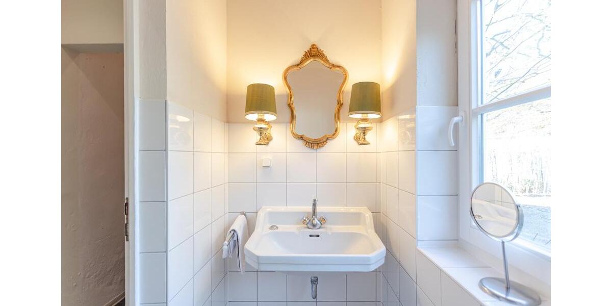 Einfamilienhaus Bad Essen - 8 Zimmer, 250 m&sup2;, 2.000&euro; | Angebot:19898622