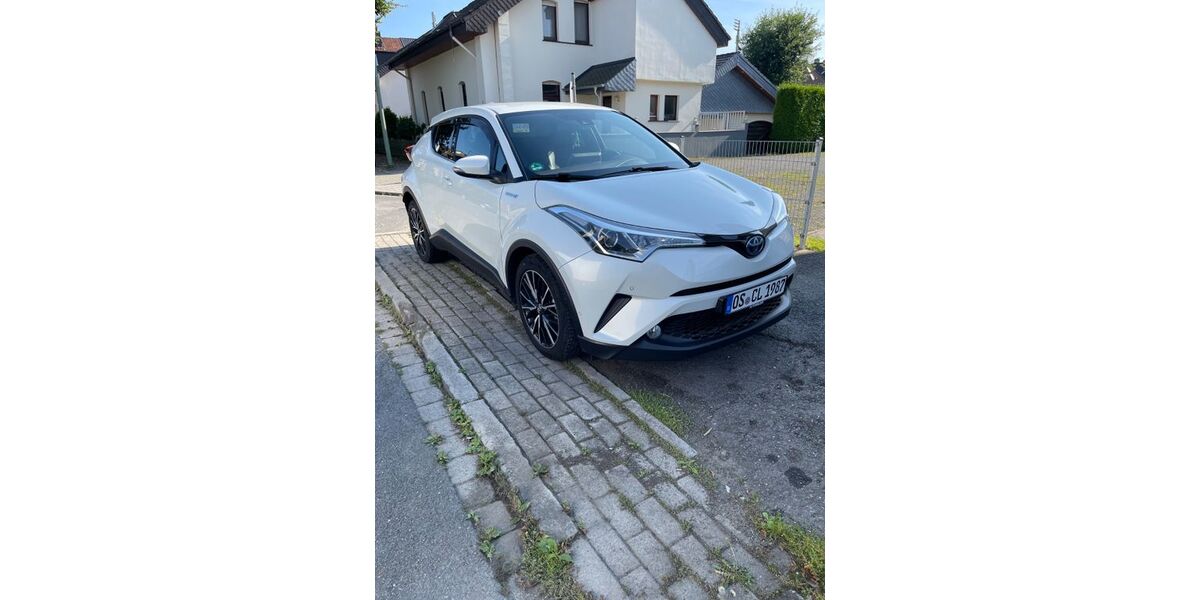 Toyota C-HR 88.000 km 16.800 &euro; Osnabruck 49084