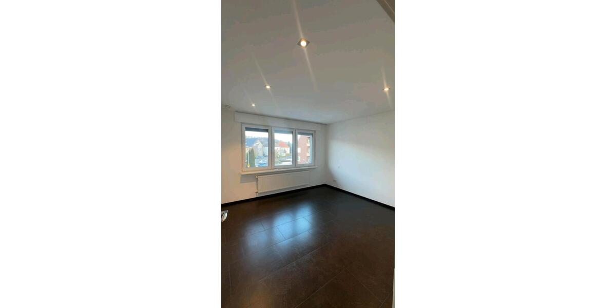 Etagenwohnung Osnabrück Wüste - 3 Zimmer, 104 m&sup2;, 1.200&euro; | Angebot:25408680