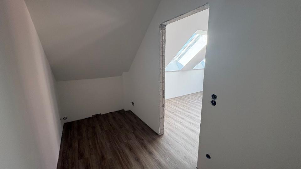 Dachgeschoßwohnung Bramsche - 2 Zimmer, 103 m&sup2;, 1.150&euro; | Angebot:25268887