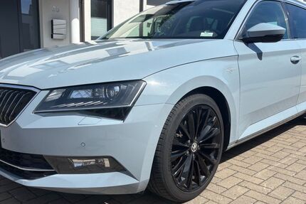 Skoda Superb 211.500 km 14.800 &euro; Wallenhorst 49134