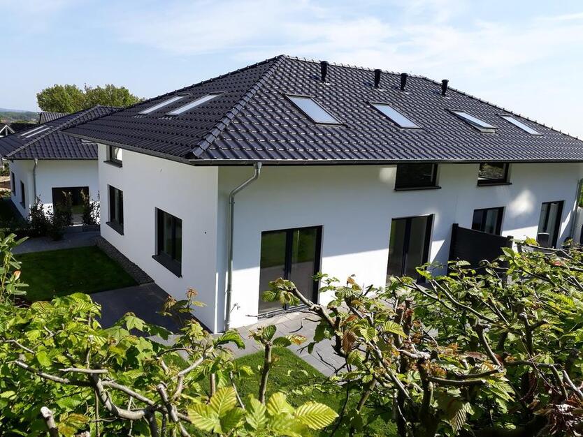 3-Zimmer-DHH mit gehobener Innenausstattung und EBK in Bad Essen
