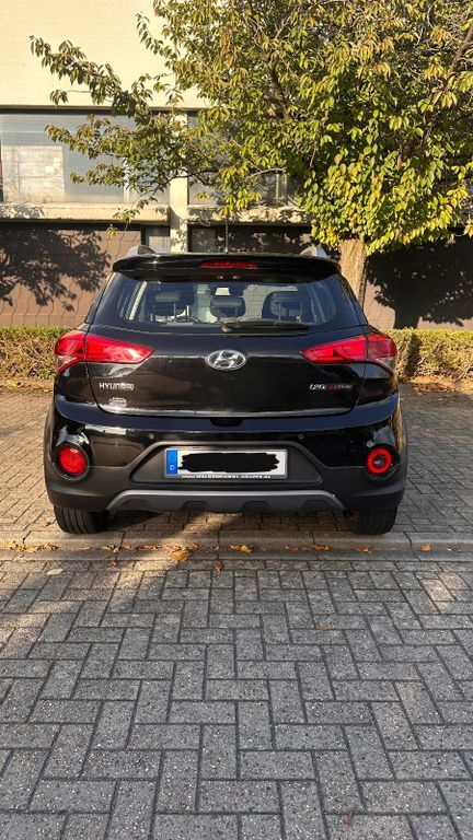 Hyundai i20 47.300 km 9.350 € Osnabrück 49084