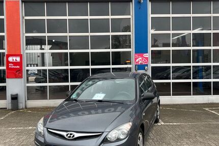 Hyundai i30 96.000 km 5.399 &euro; Osnabrück 49090