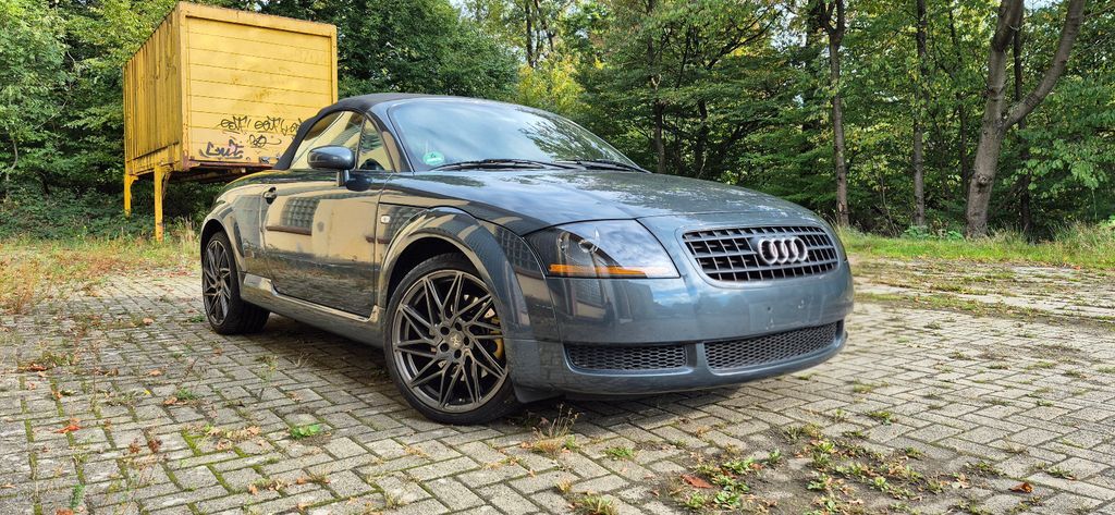 Audi TT 136.000 km 9.850 € Osnabrück 49088