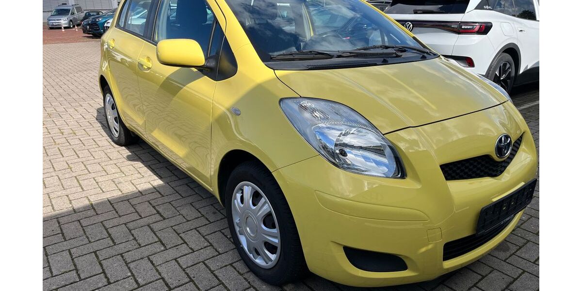 Toyota Yaris 126.000 km 4.650 &euro; Osnabrück 49086