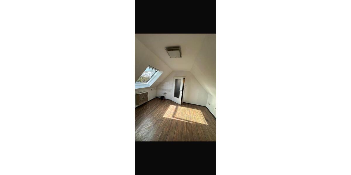 Dachgeschoßwohnung Osnabrück Dodesheide - 1 Zimmer, 25 m&sup2;, 325&euro; | Angebot:26445284