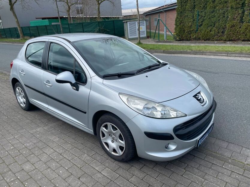 Peugeot 207 167.000 km 2.850 € Georgsmarienhütte 49124