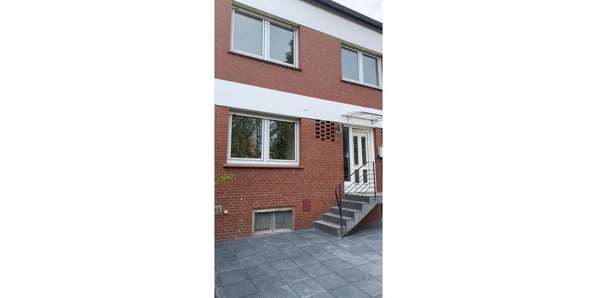 Reihenhaus Osnabrück Dodesheide - 7 Zimmer, 140 m&sup2;, 410.000&euro; | Angebot:26578242