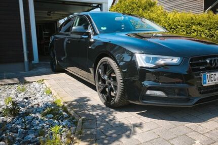 Audi A5 218.000 km 11.900 &euro; Rieste 49597