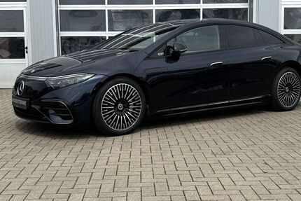 Mercedes EQS
