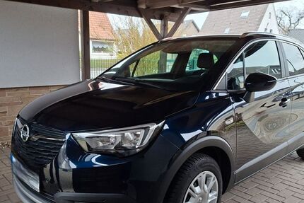 Opel Crossland (X) 57.372 km 12.790 &euro; Osnabrück 49086