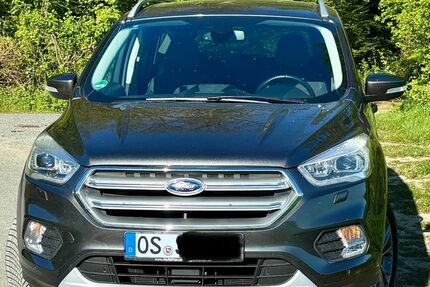 Ford Kuga 89.000 km 13.900 &euro; Bad Rothenfelde 49214