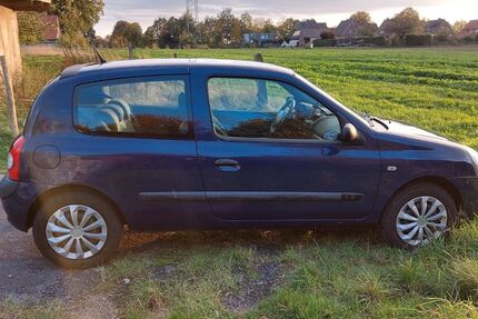 Renault Clio 146.676 km 1.900 € Ibbenbüren 49479