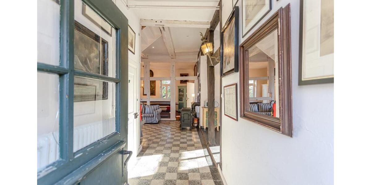 Einfamilienhaus Bad Essen - 8 Zimmer, 250 m&sup2;, 2.000&euro; | Angebot:19898622