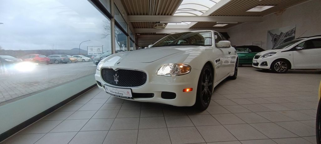 Maserati Quattroporte 71.000 km 20.990 € Bad Iburg 49186
