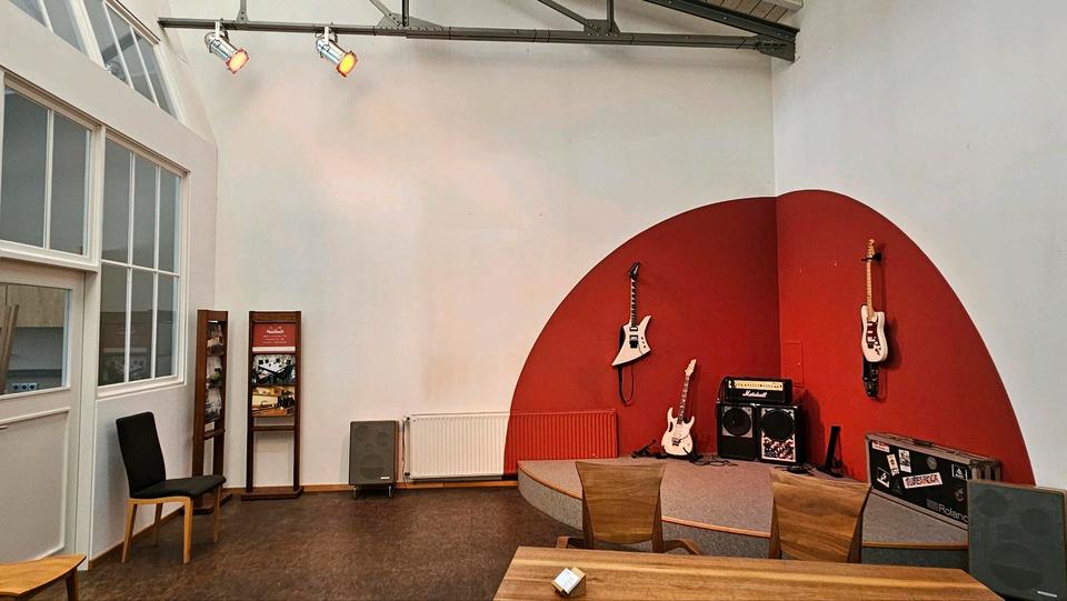 Büro, Atelier, Galerie, photoroom, coworking usw. zimmer