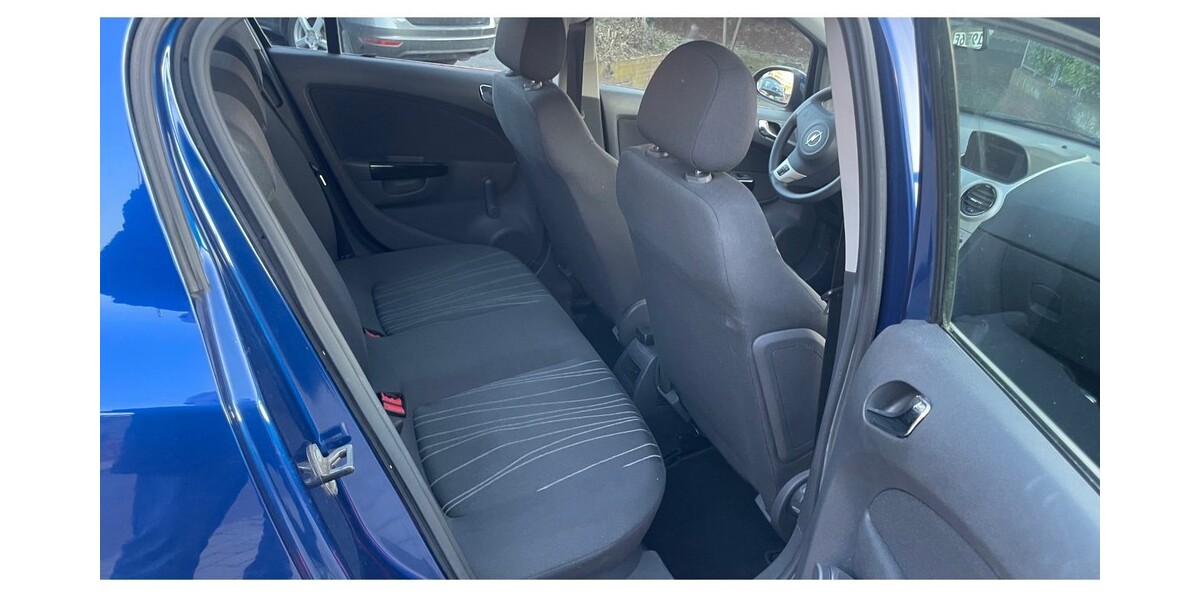 Opel Corsa 122.182 km 2.200 &euro; Ibbenbüren 49477