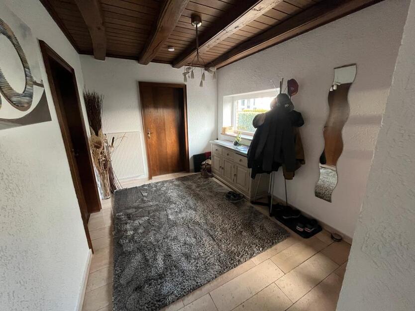 7,5 Zimmer EFH mit großzügigem Garten zimmer