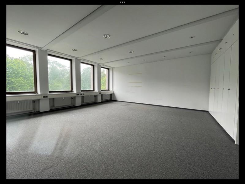 Bürogemeinschaften aufgepasst! Repräsentative Büroräume in perfekter Lage zu vermieten! zimmer