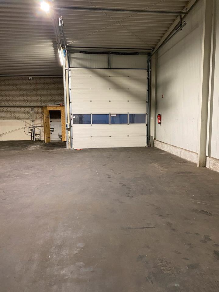 Lagerhalle in Hollage zu vermieten