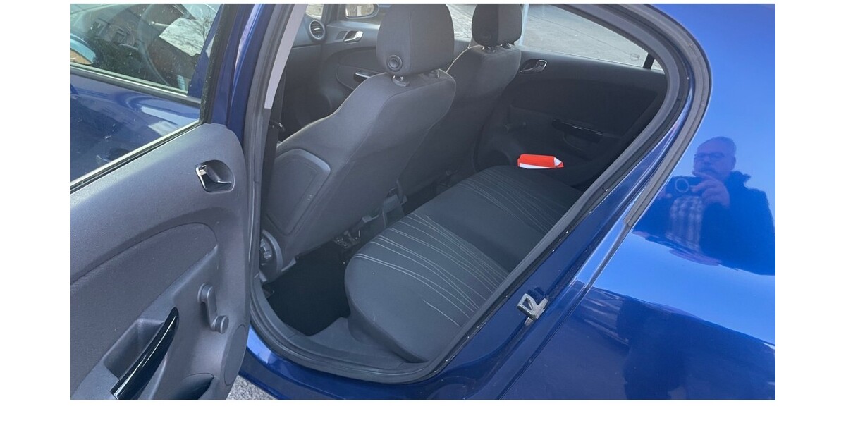 Opel Corsa 122.182 km 2.200 &euro; Ibbenbüren 49477