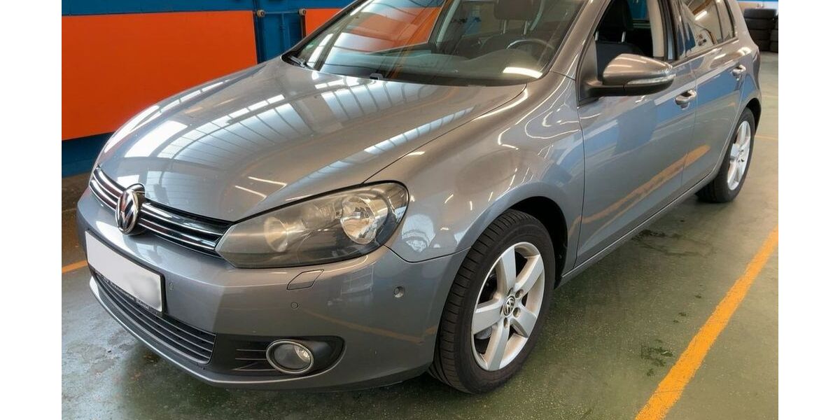 VW Golf 153.265 km 2.200 &euro; Melle 49324