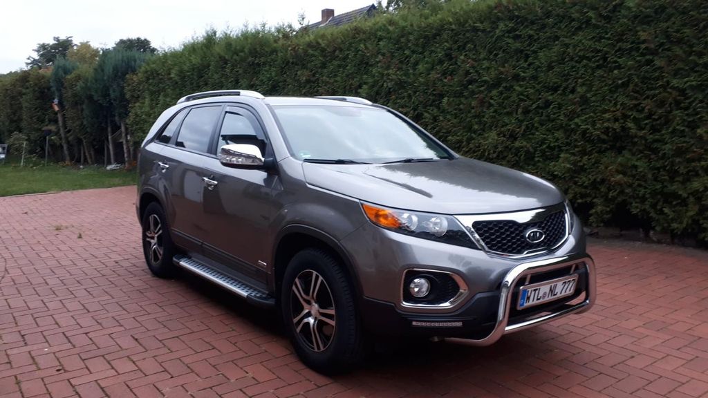 Kia Sorento 235.000 km 7.900 &euro; Bad Essen 49152