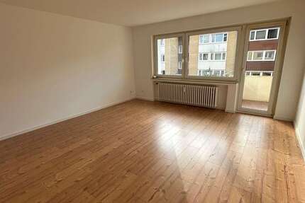 Wohnung Osnabrück Eversburg - 3 Zimmer, 76 m&sup2;, 869&euro; | Angebot:27135336