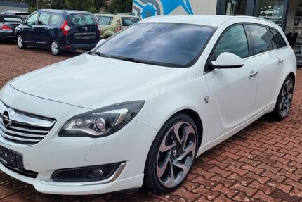Opel Insignia 153.170 km 10.400 € Halle (Westfalen) 33790