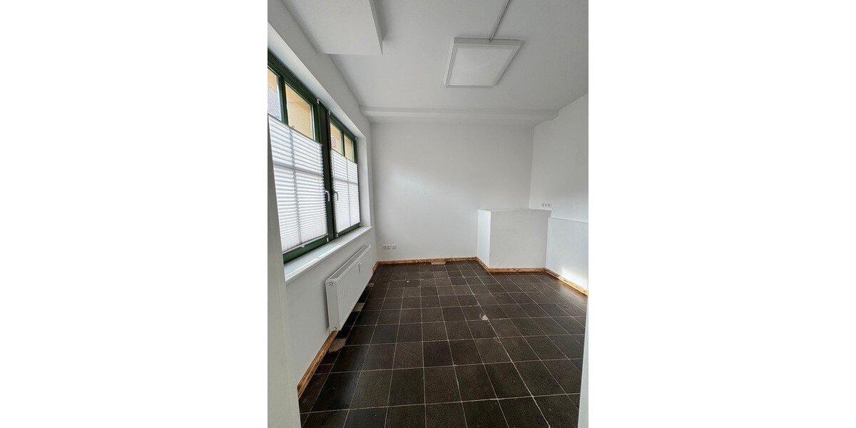 Gewerbeobjekt Osnabrück Eversburg - 880&euro; | Angebot:26270262